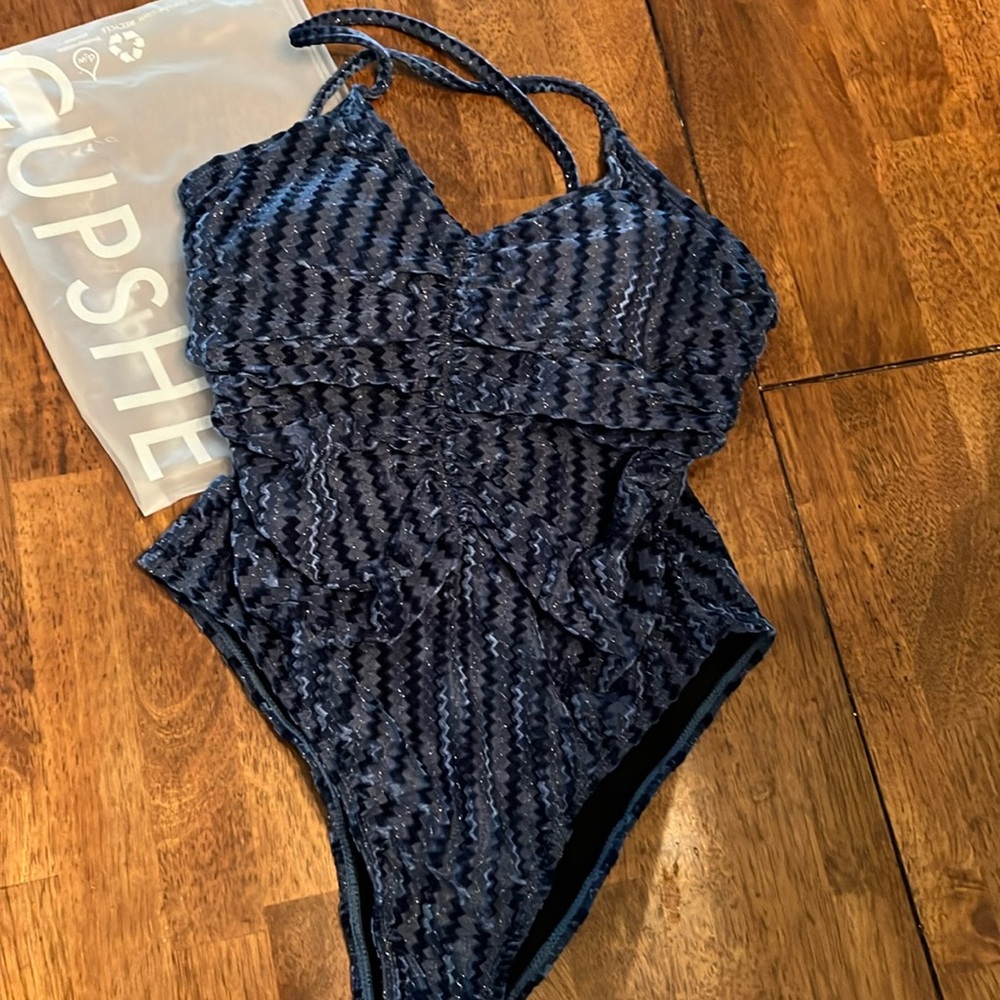 Brand new CUPSHE bathing suit.